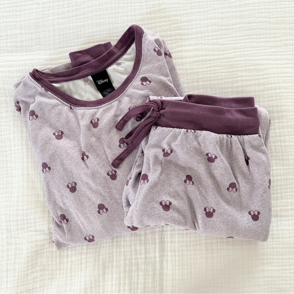 Disney Women’s 2 Piece Pajama Set